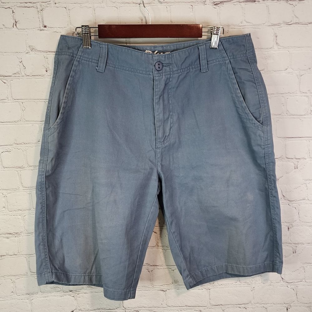Men's Plugg flat front shorts, size 34
